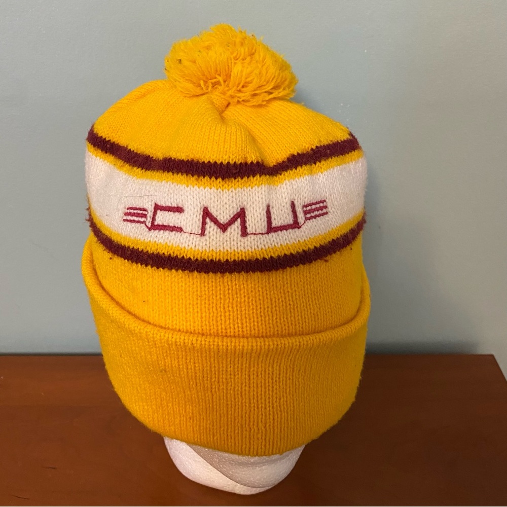 Vintage Central Michigan University Chippewas Pom Beanie Winter Hat